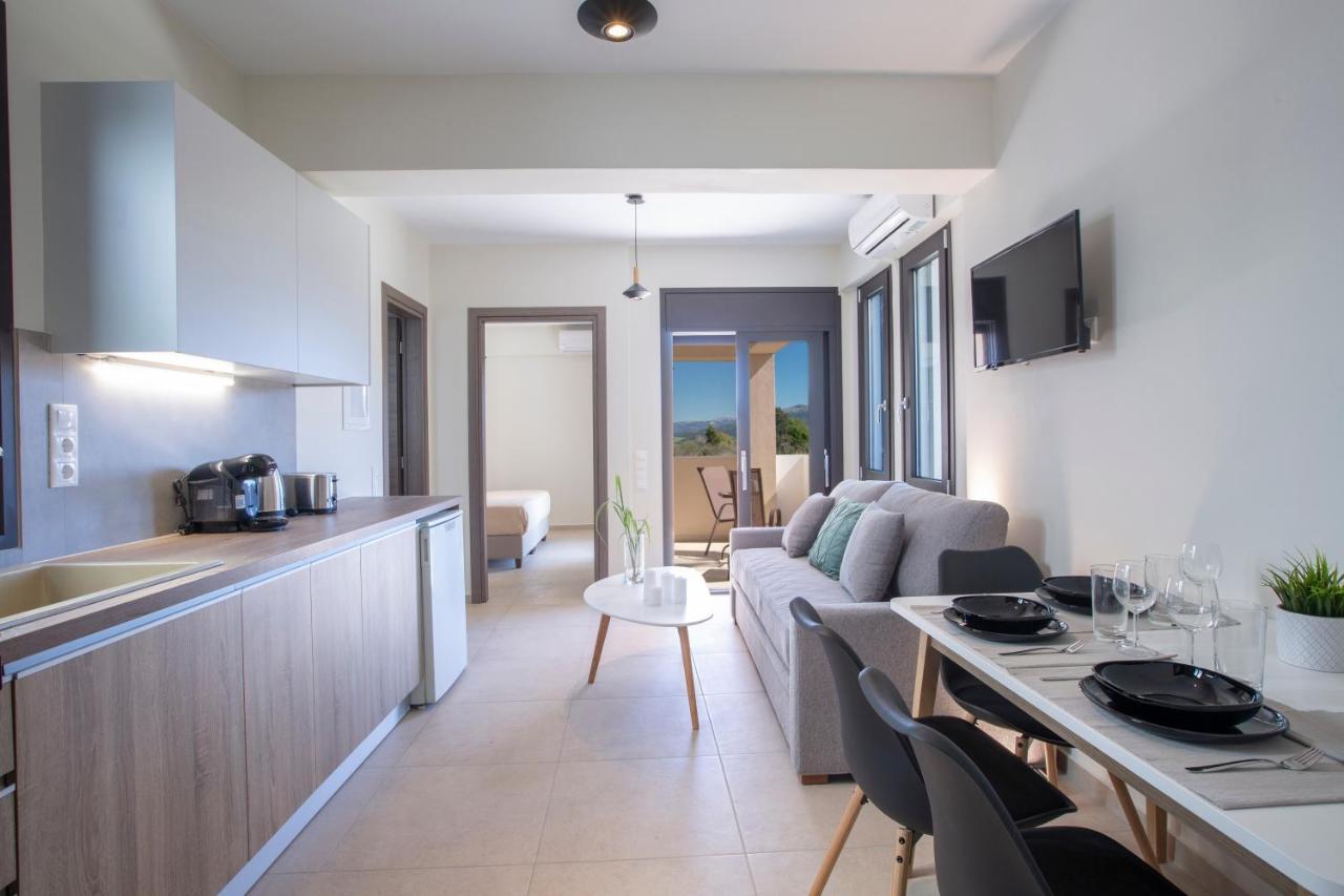 Amelie'S Luxe Apartments Kalligoni Eksteriør bilde