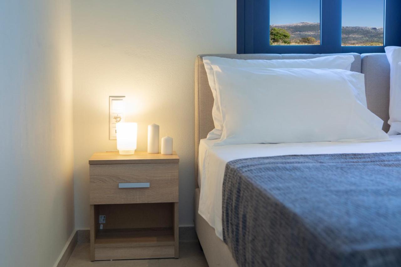 Amelie'S Luxe Apartments Kalligoni Eksteriør bilde
